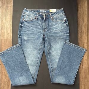 Sonoma Blue Straight Jeans with Distressed Details